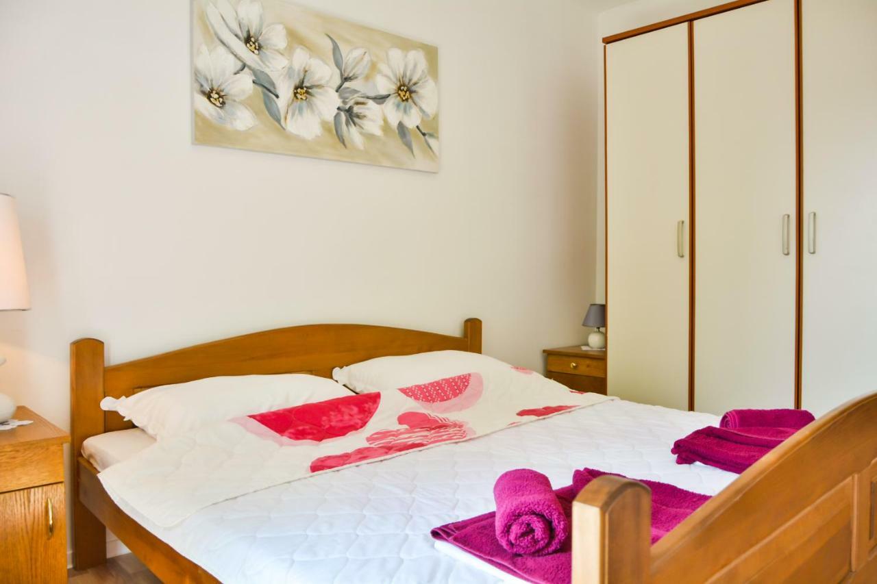 Studio Apartment Lipa Senj  Extérieur photo